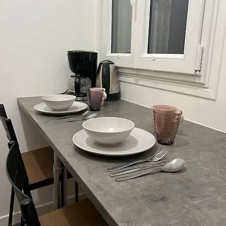 Apartamento Warm Studio Next To Place Italie - Mp52b París